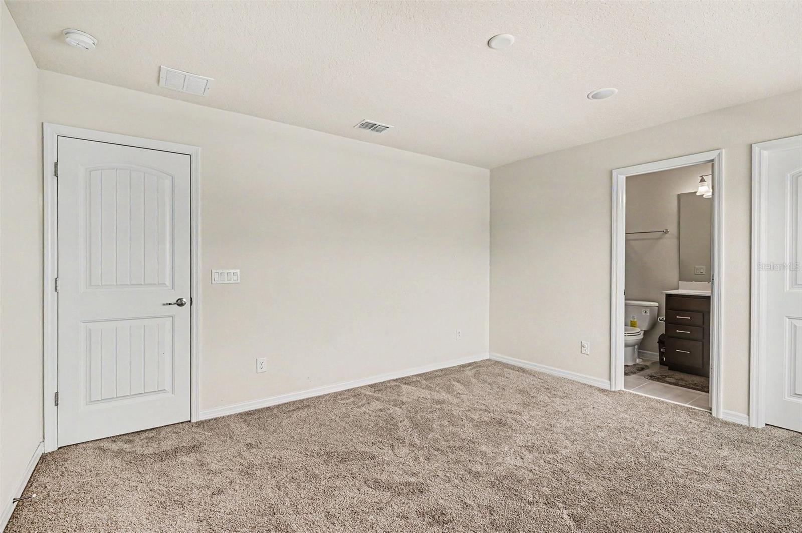 4305 Foggy Oak Lane