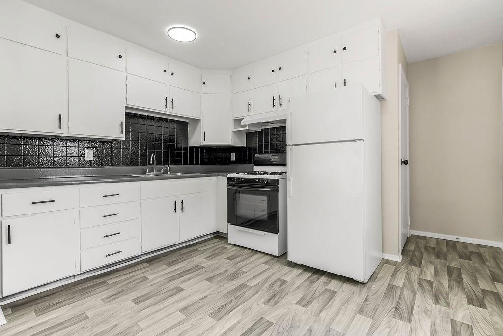 1607 N Cherokee Street