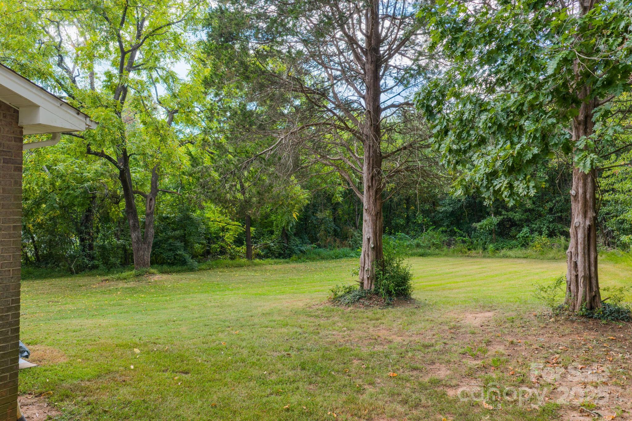 3 Mccall Place