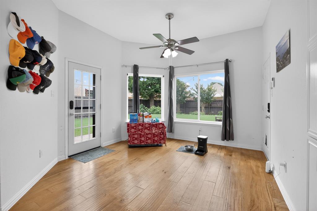 1517 Caldwell Circle