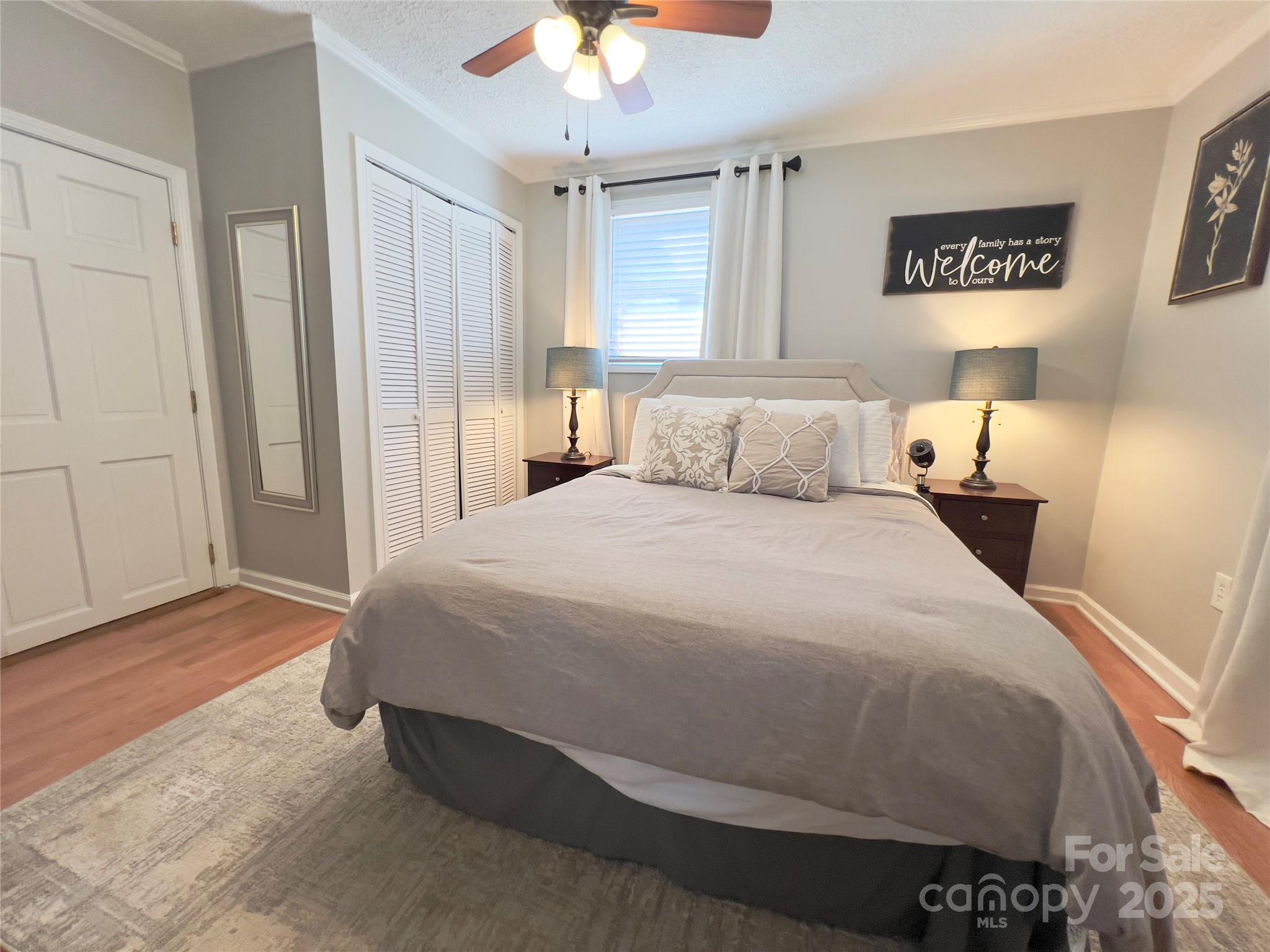2594 Baker Circle