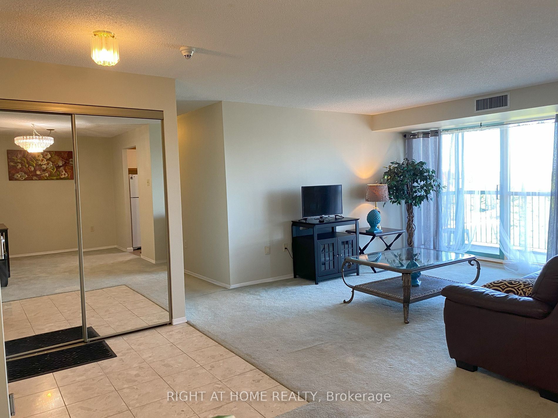 30 Blue Springs Dr 606