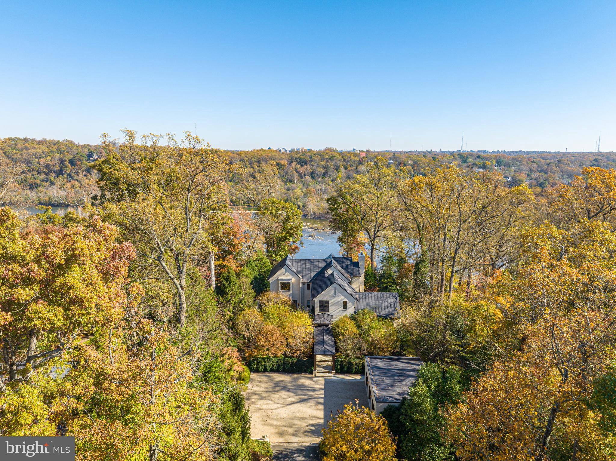 1169 Crest Lane, Mclean, VA 22101