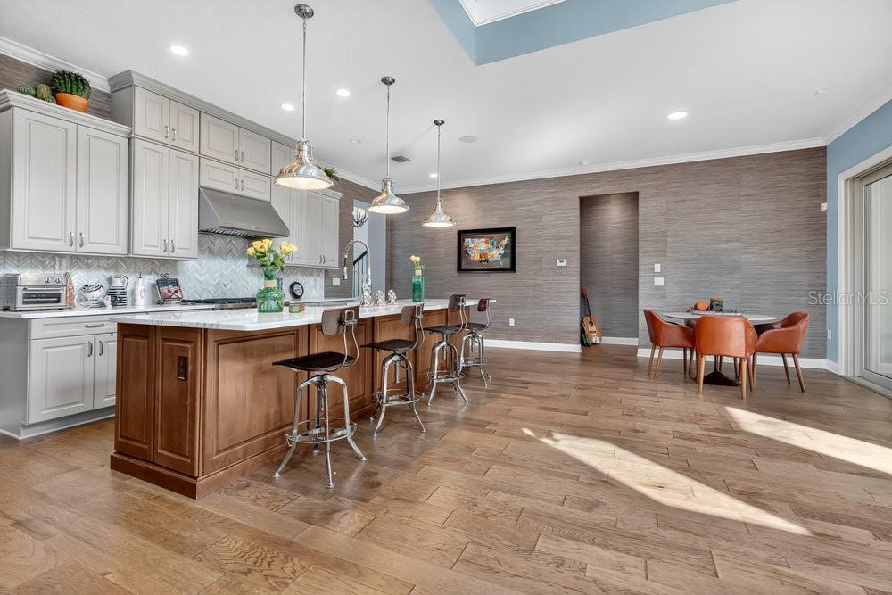 10836 Royal Cypress Way