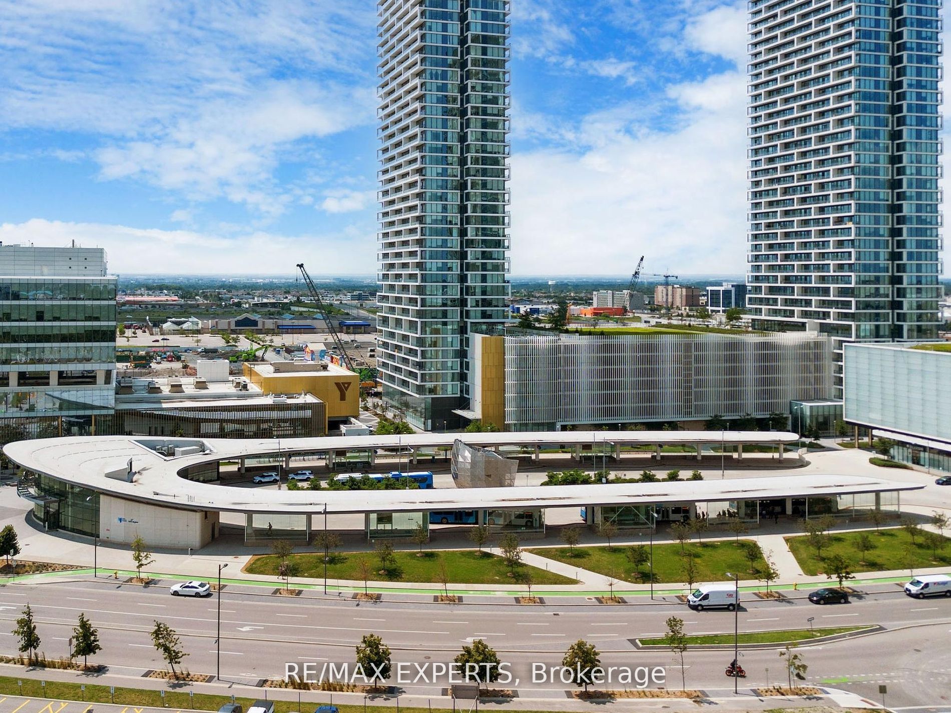 1000 Portage Pkwy 1108