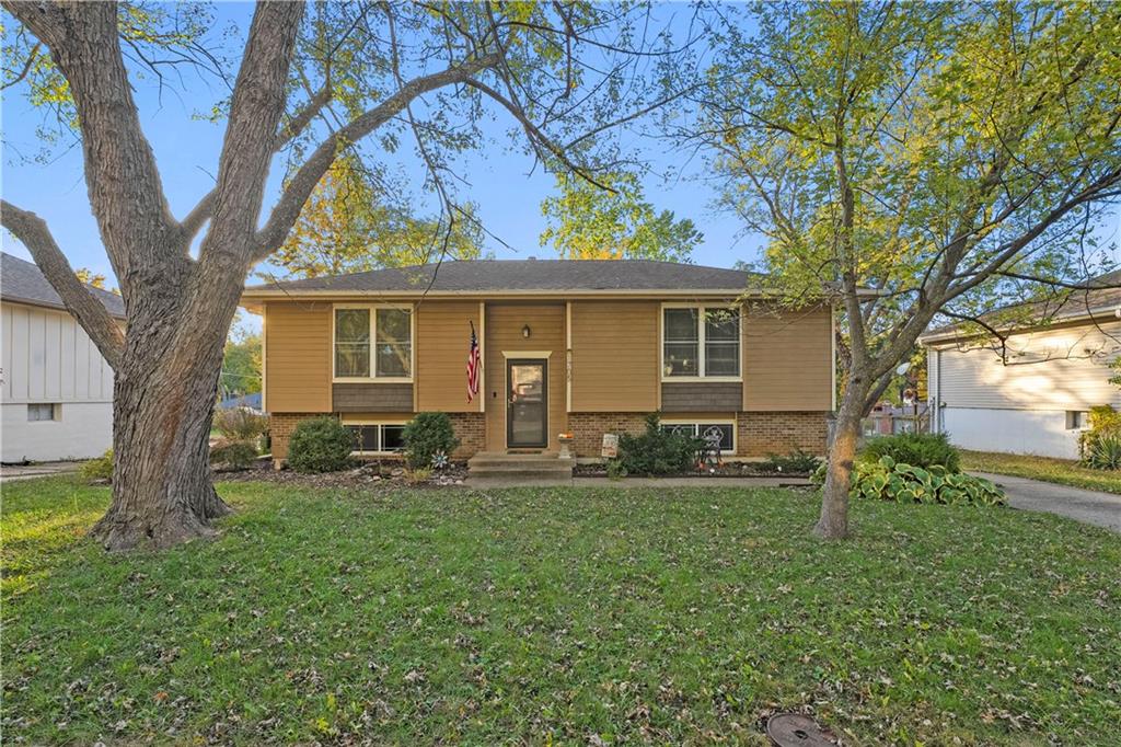 1705 SE Abbey Street