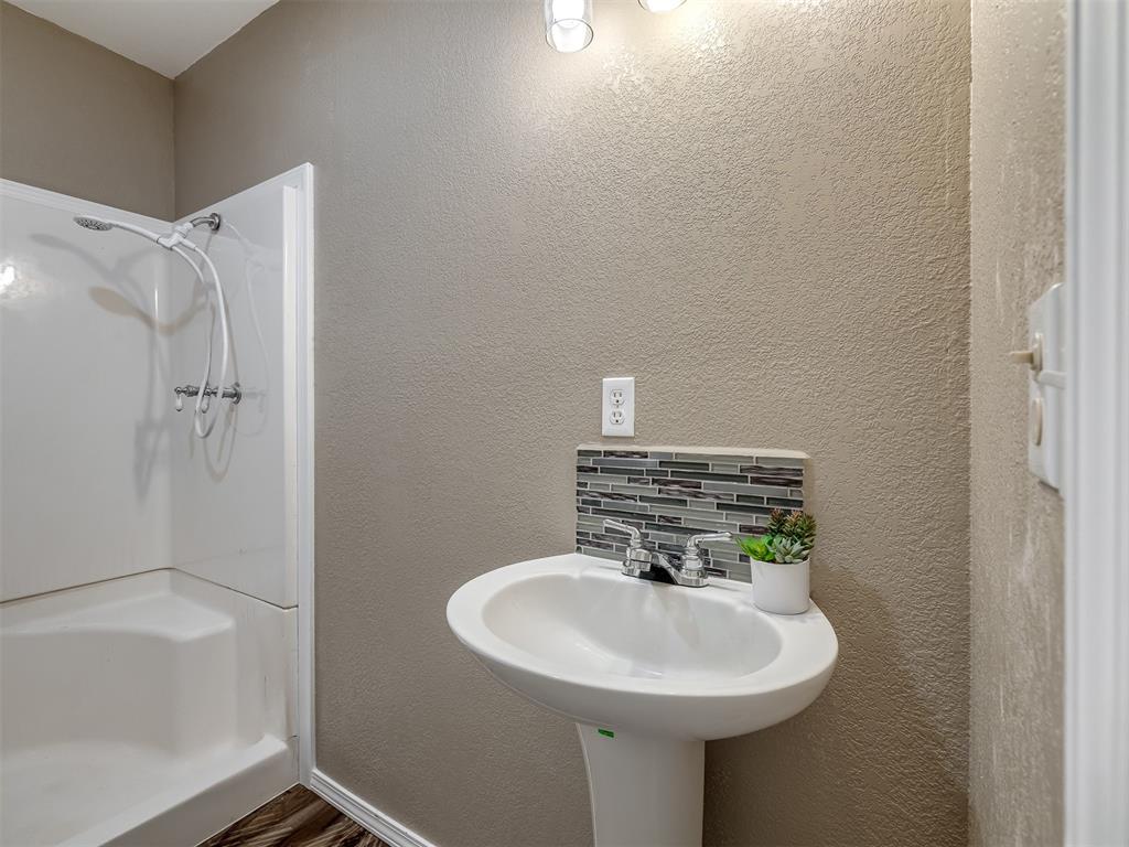 12420 NE 89th Street