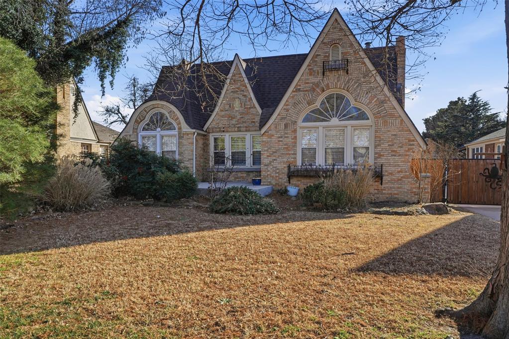 Classic charm with modern updates!  Located in picturesque Linwood Place, this darling Tudor bungalow offers a spacious layout with modern amenities while keeping the charm of a near 100 year old home!  The front room with high ceilings, arched windows , beautiful hardwood floors (throughout the home) and lovely builtins set the stage for your expectations.. A large dining room and 3 very spacious living areas lend to the flow of the home.  Combined with the updated kitchen, the layout is an entertainer's dream.  The primary bedroom suite provides an updated bath and large walk-in closet rarely found in homes of this era.  Two additional bedrooms, one of which is centered in the middle of the home and could be used as an office or playroom, complement the space.  The oversized family room leads to an outdoor deck and the backyard is just waiting for your touch!  Conveniently located to  major highways, this home is move in ready!