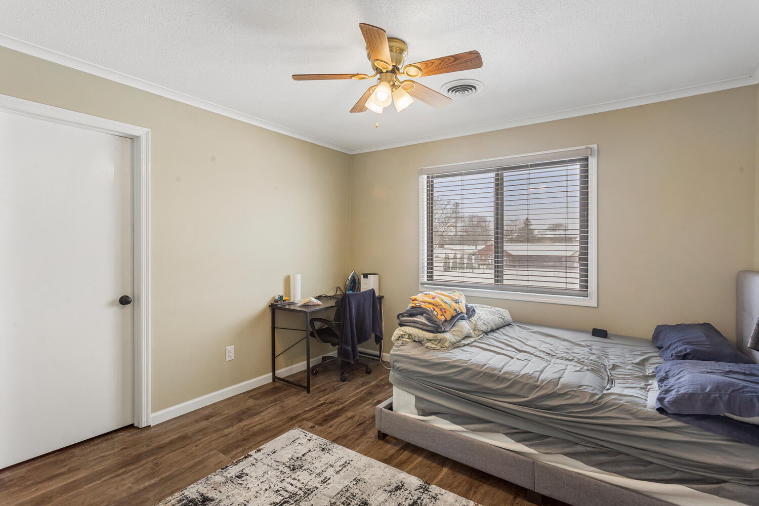 1801 Richardson Drive 7