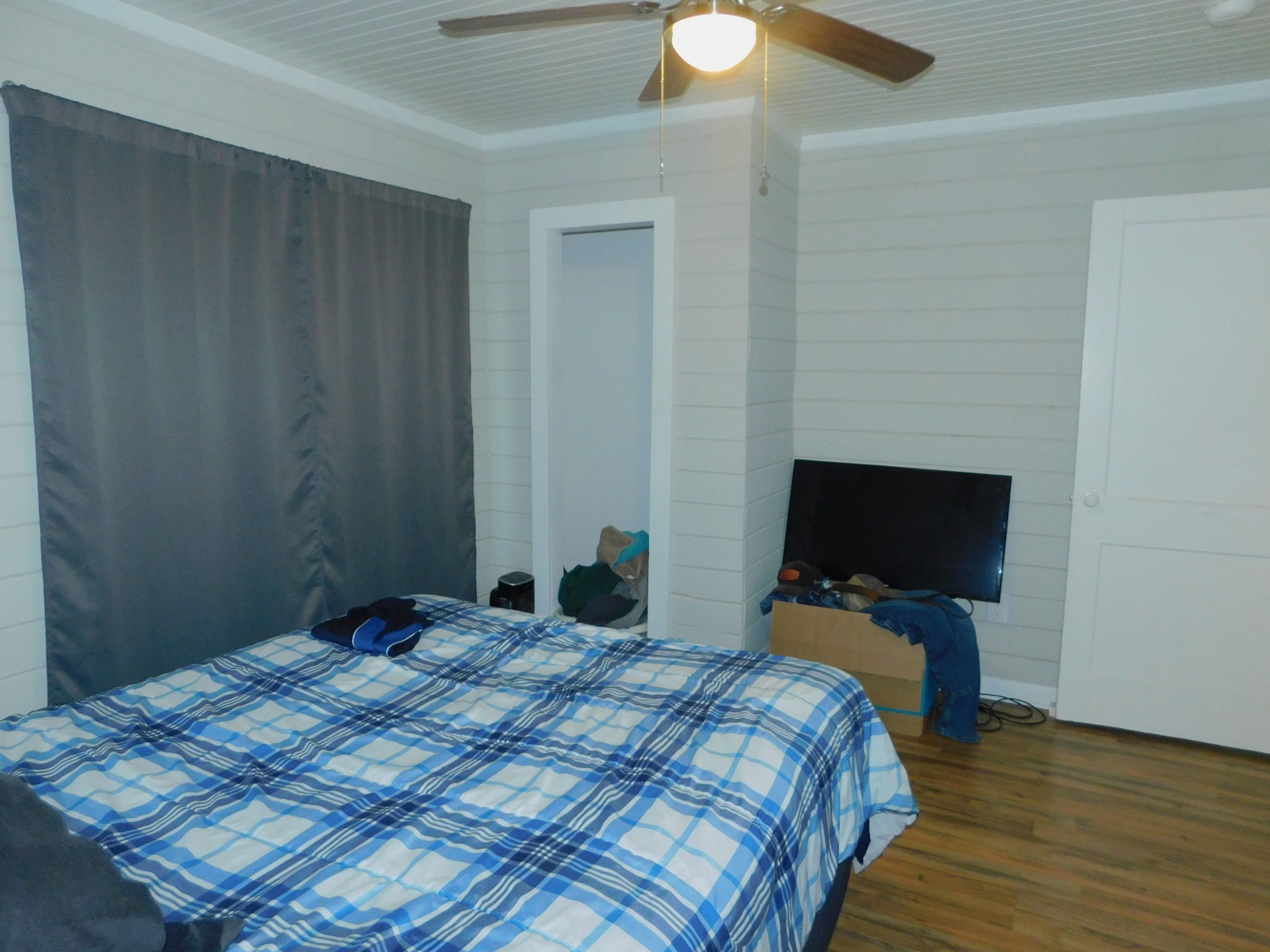 126 Joe St