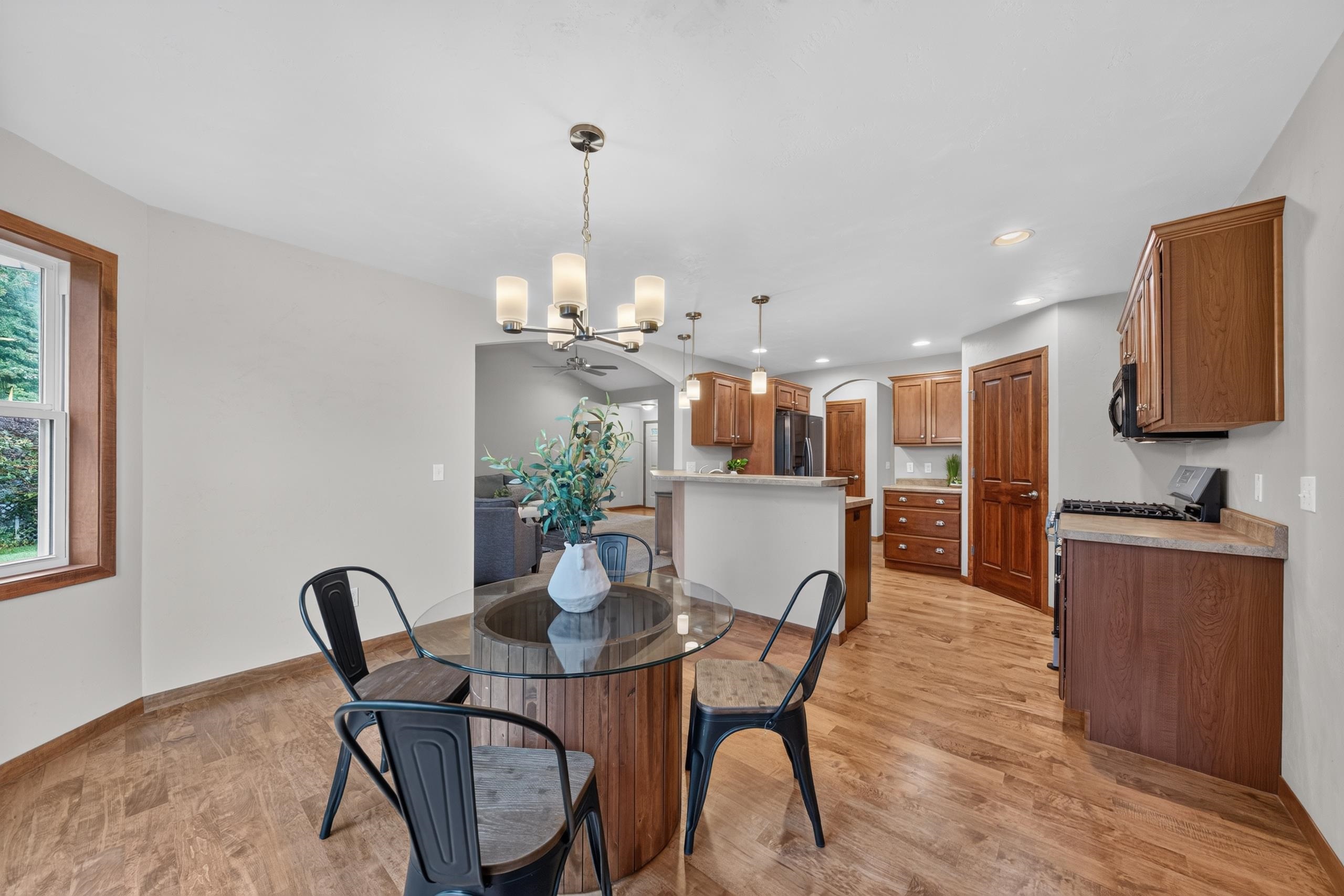 3875 Duchess Lane
