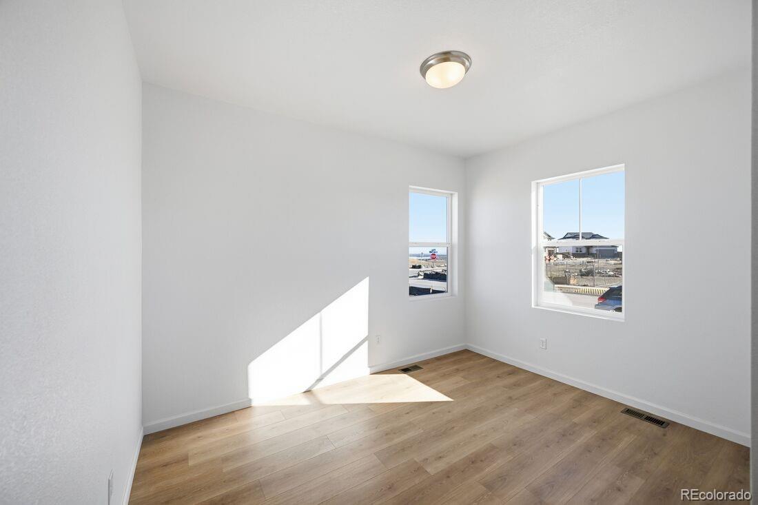 16857 W 92nd Loop