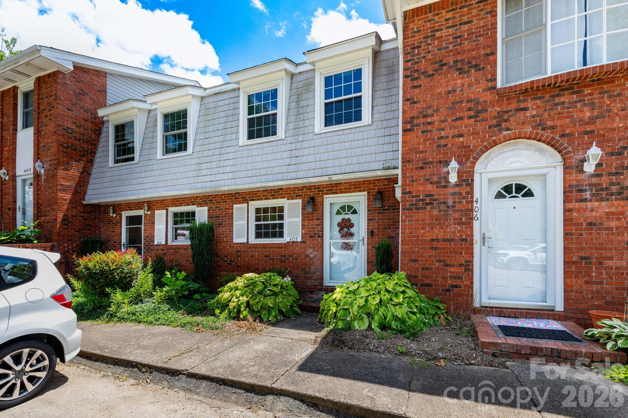 405 Southway Garden Road