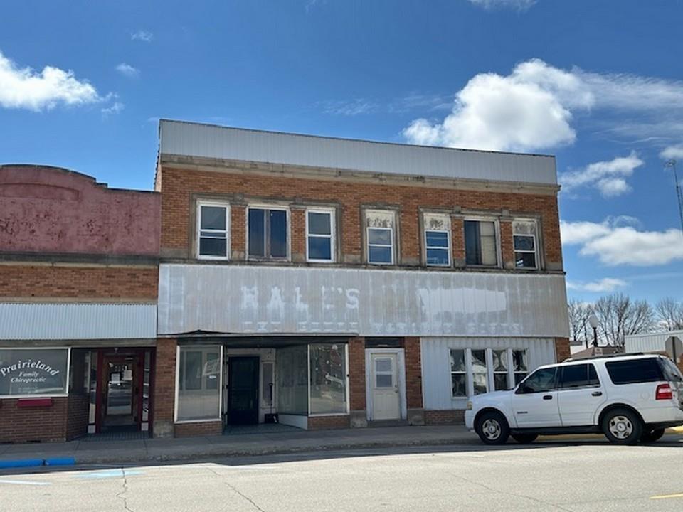 135 W Main Street 6