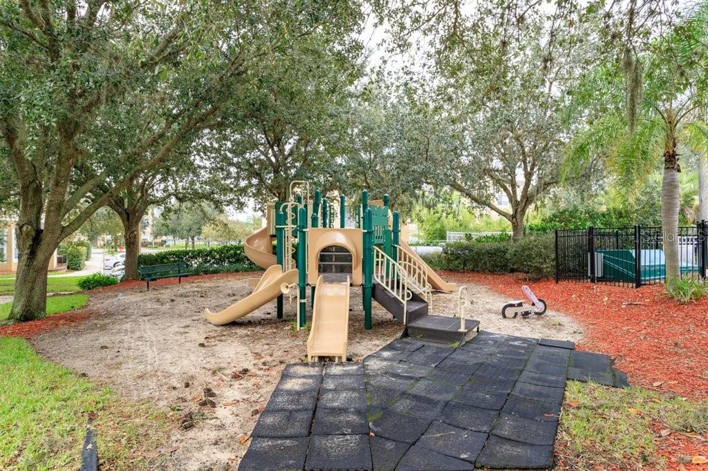 2326 Silver Palm Dr