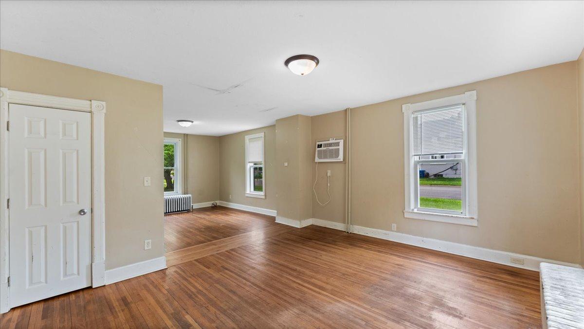 200 15th Avenue N
