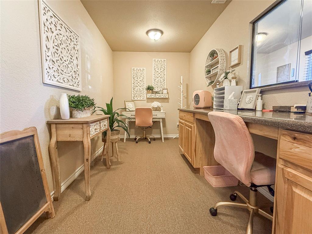 401 W Hubbard Street