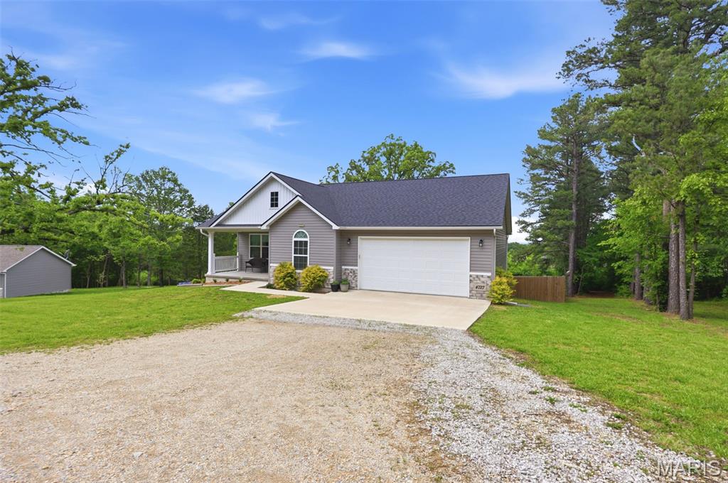 4727 Tillman Trail
