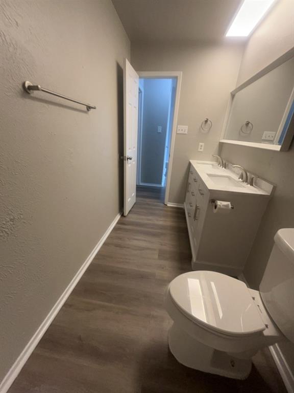 1104 Southmoor Drive B