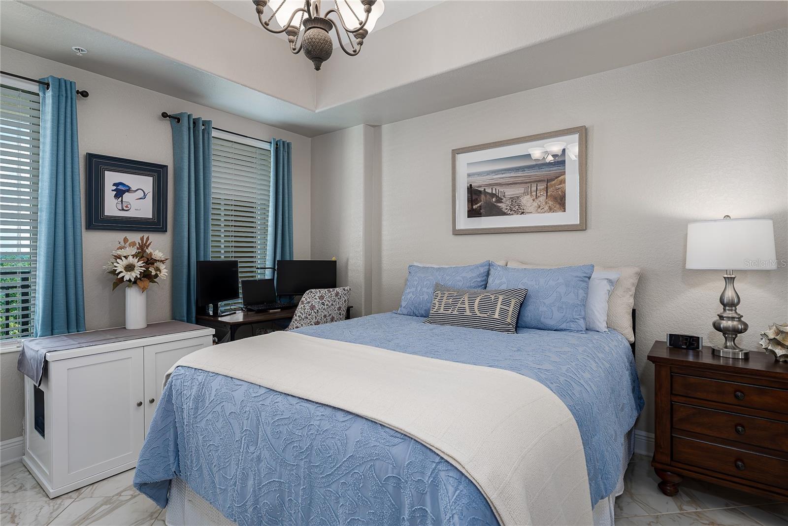 501 Haben Boulevard 605