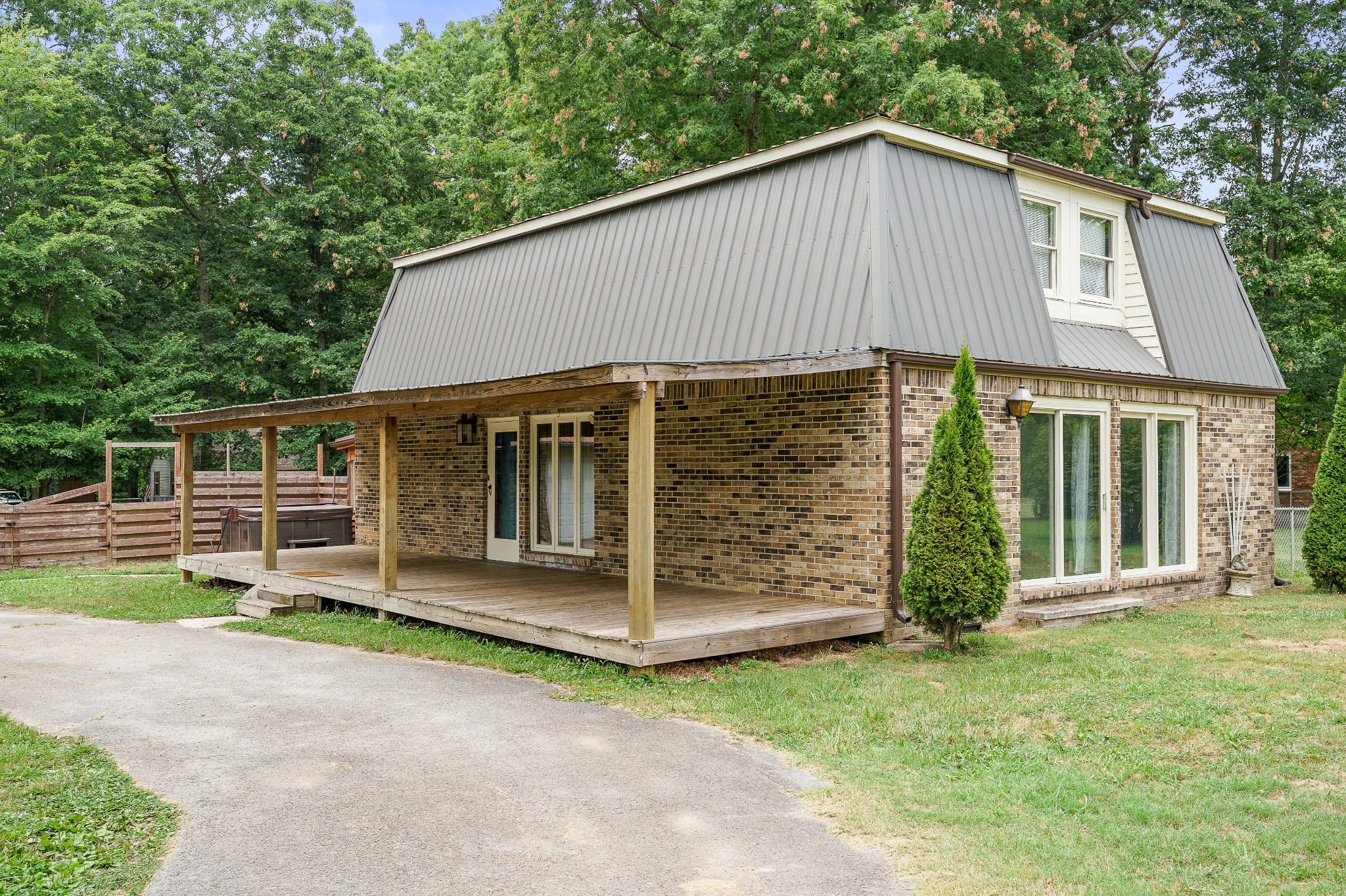 573 Big Hurricane Rd