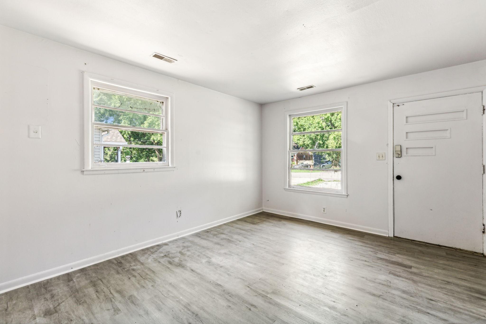 831 Gallavista Ave