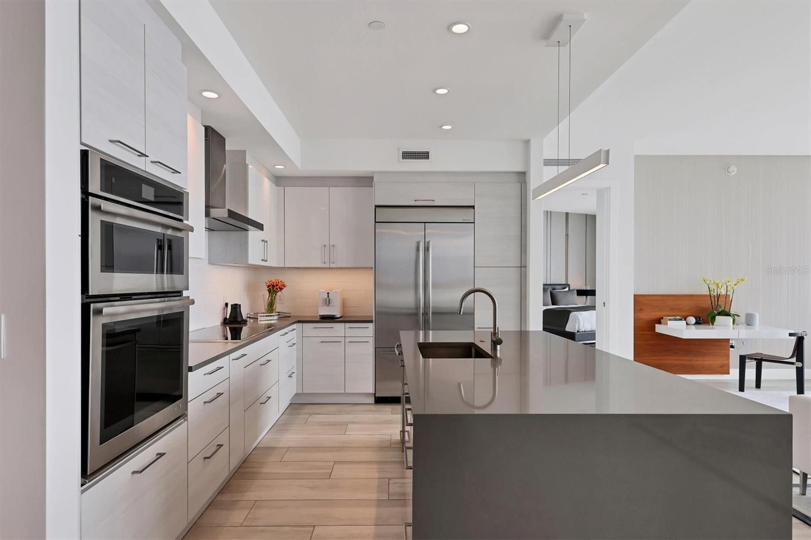 1155 N Gulfstream Avenue 1507