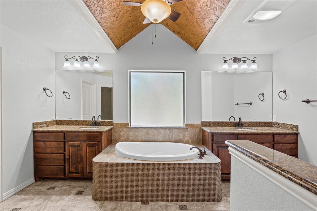 8922 Bellechase Road