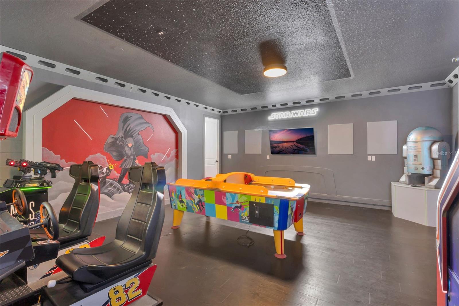 7643 Wilmington Loop