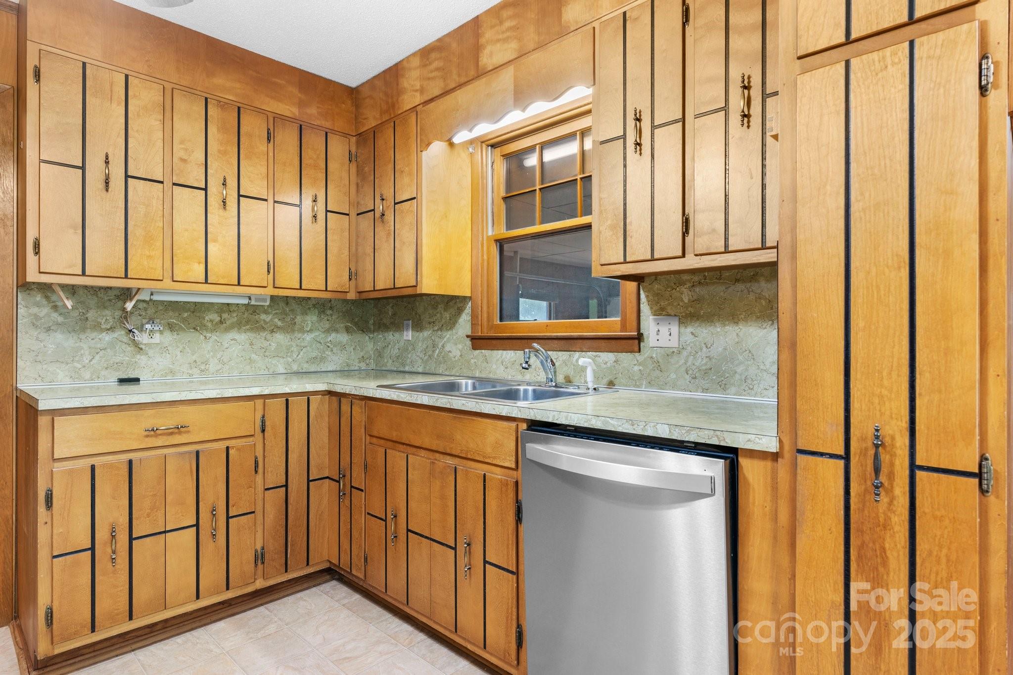 4306 Joplin Road