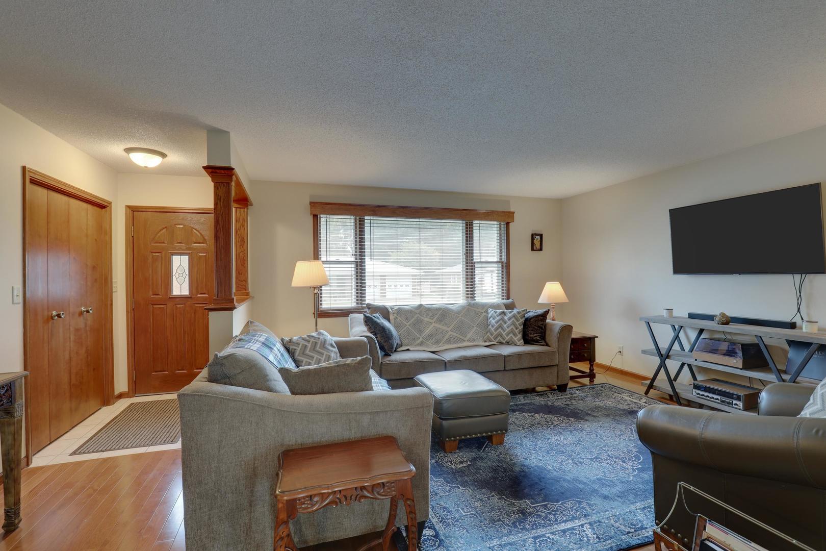 2701 Ken Ray Drive