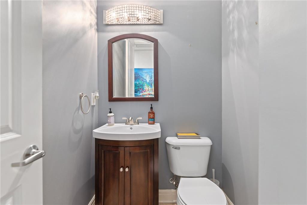 1101 Walnut Street 601