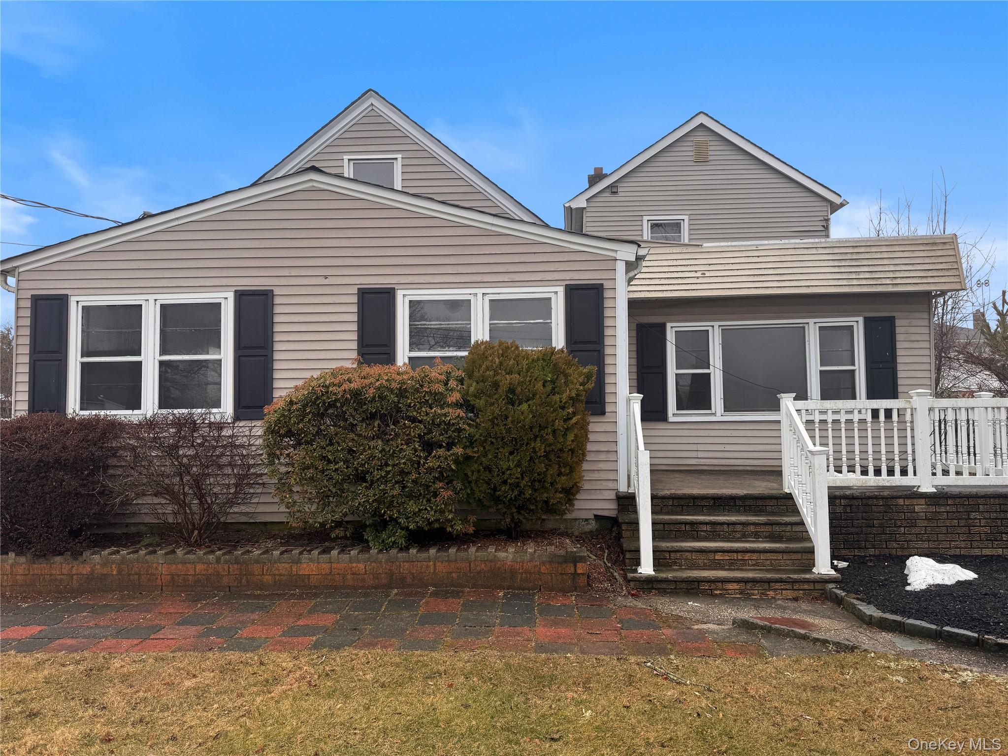 93 Vermont Avenue