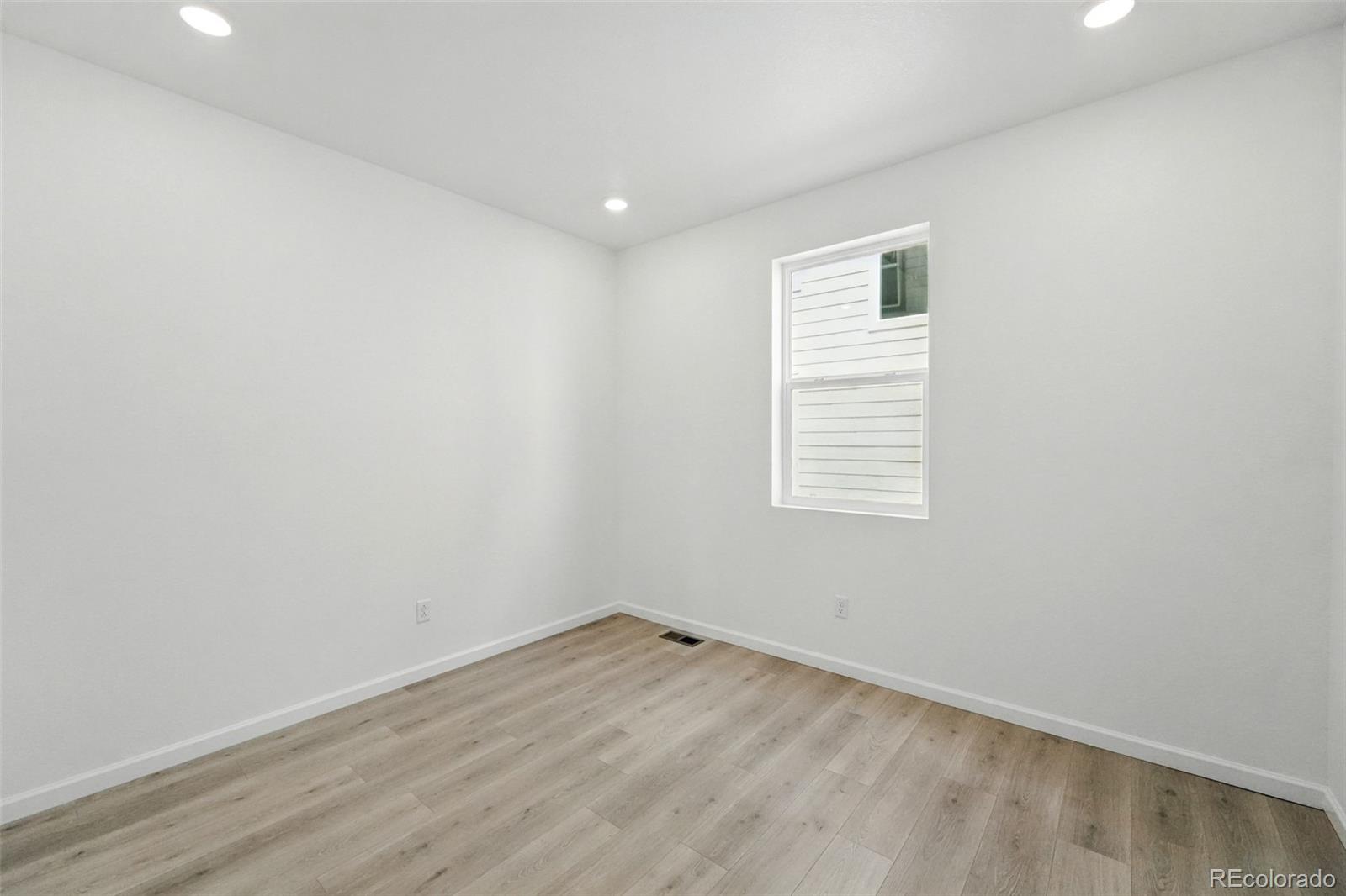 9344 Quartz Street