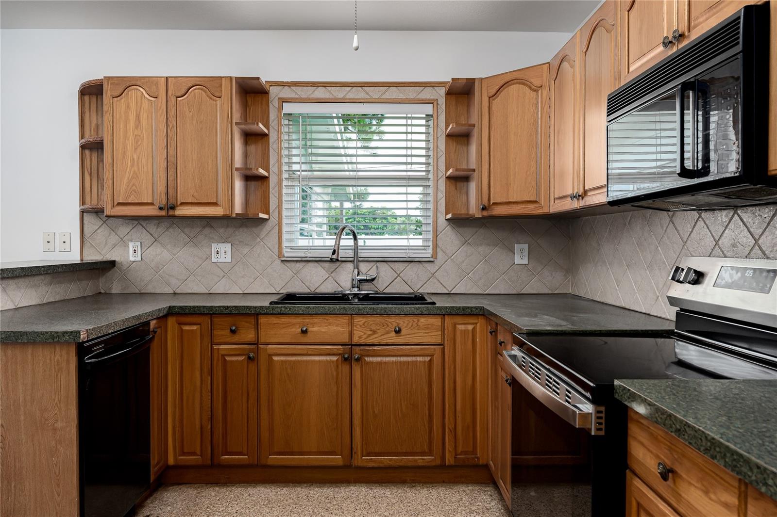 1225 Casabella Drive