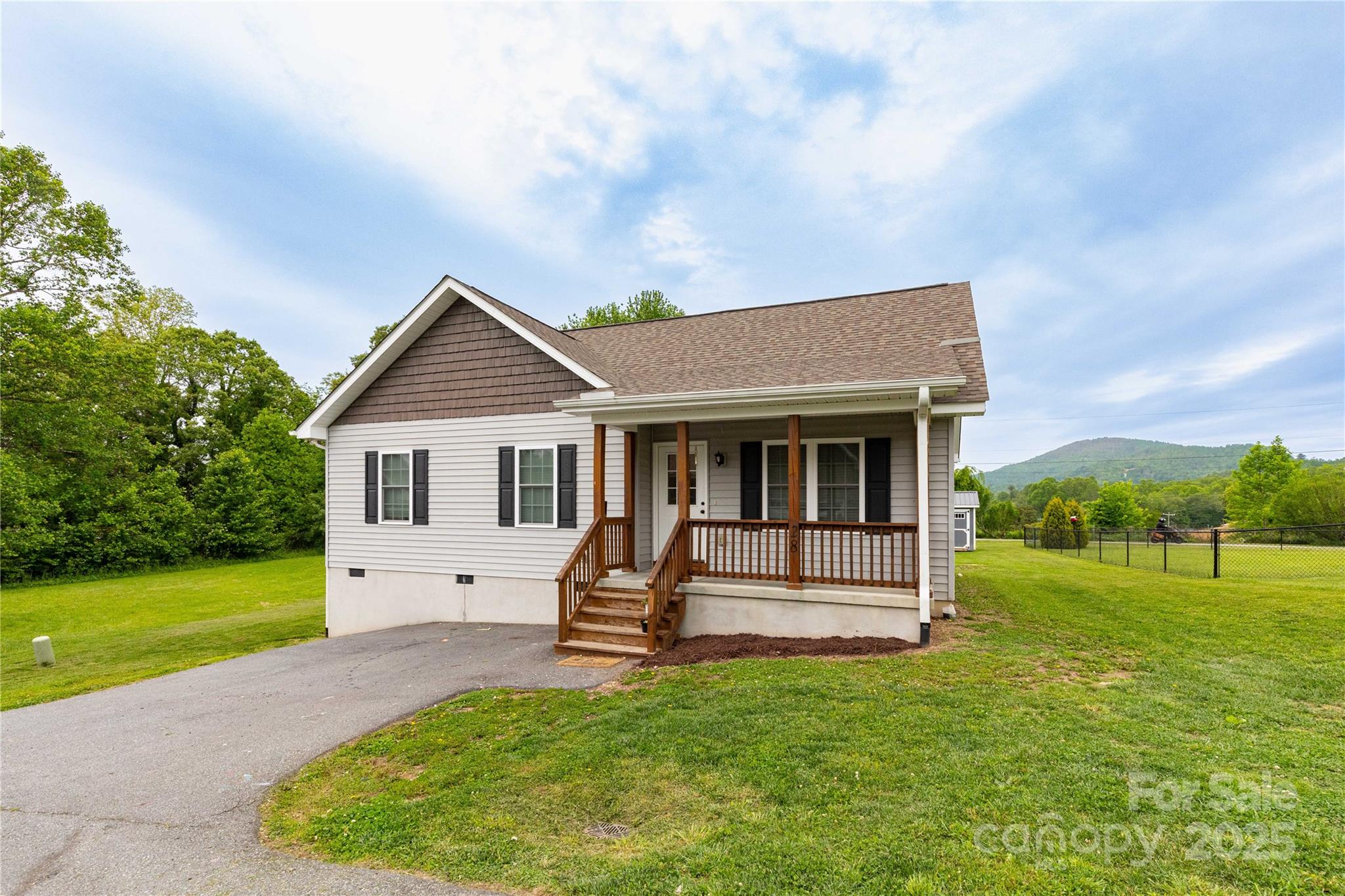 28 Trillium Meadows Lane 5