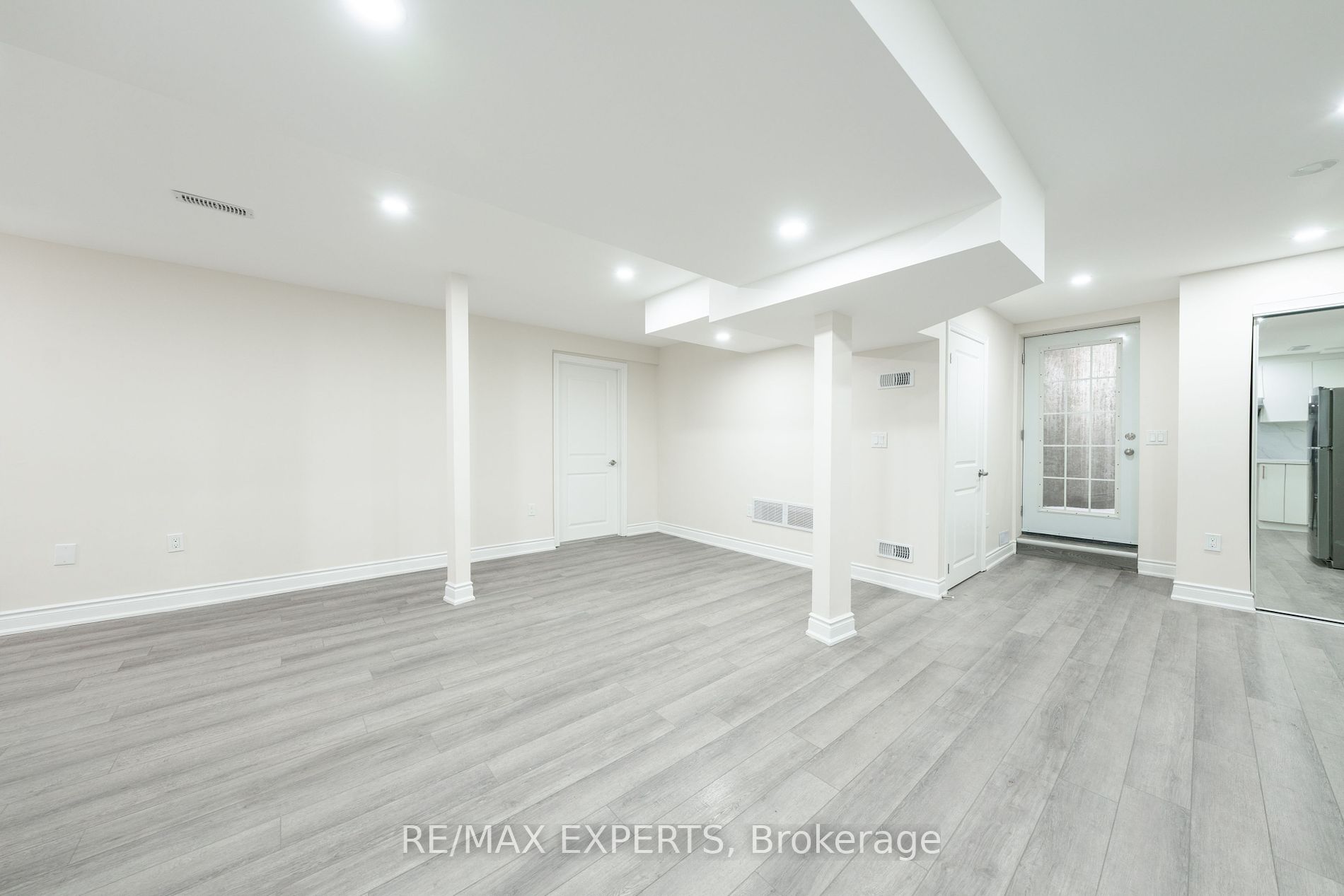 23 Michigan Ave Bsmt