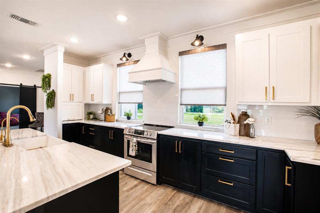 311 Dobbs Trail