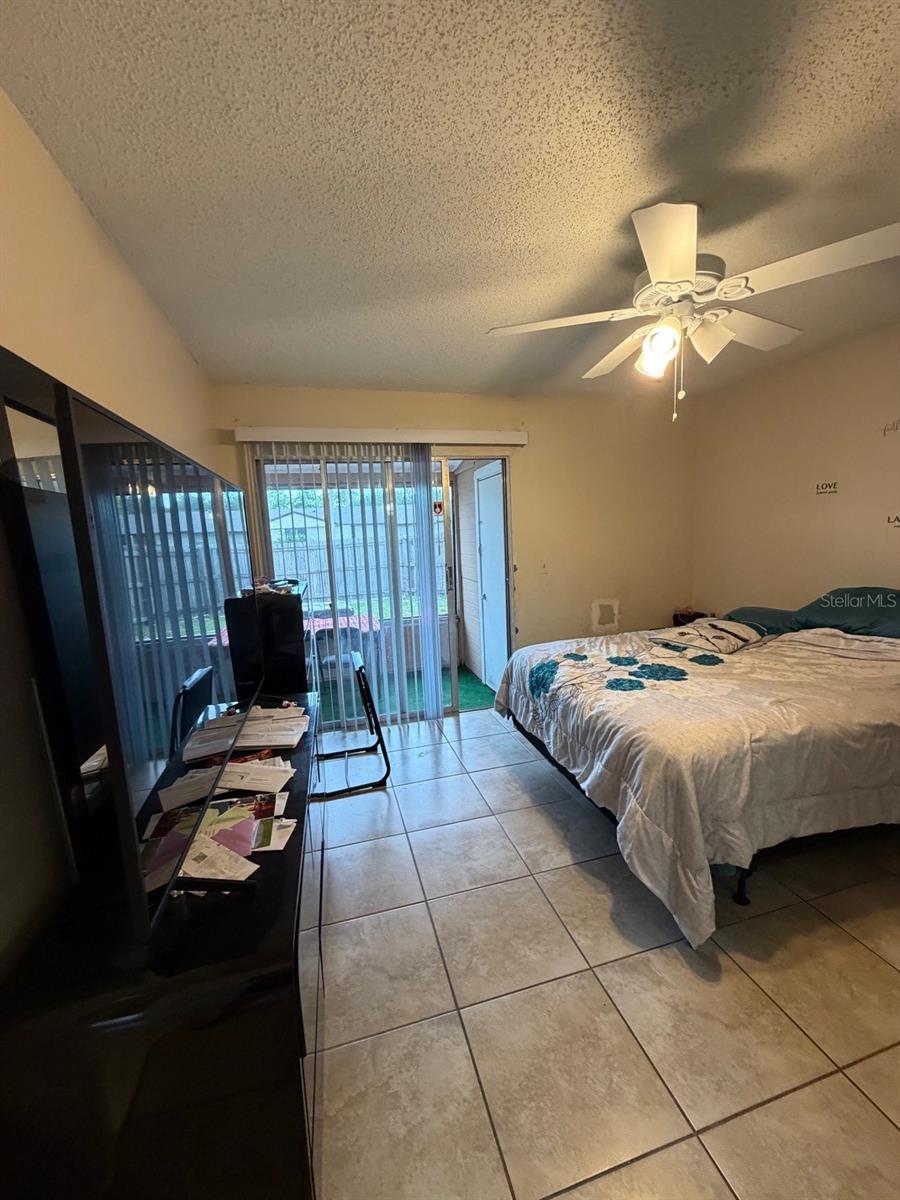 2803 Waxy Willow Lane