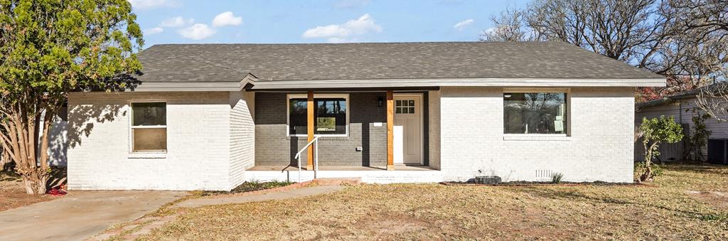 Newly renovated home located in pristine Old Midland, just half a block from Hill Park and minutes from downtown! This rare find blends modern updates with timeless charm, offering 4 bedrooms, 3 baths, and TWO master suites. Features a large backyard, rear covered parking pad, roomy side patio and brick flooring in the kitchen.