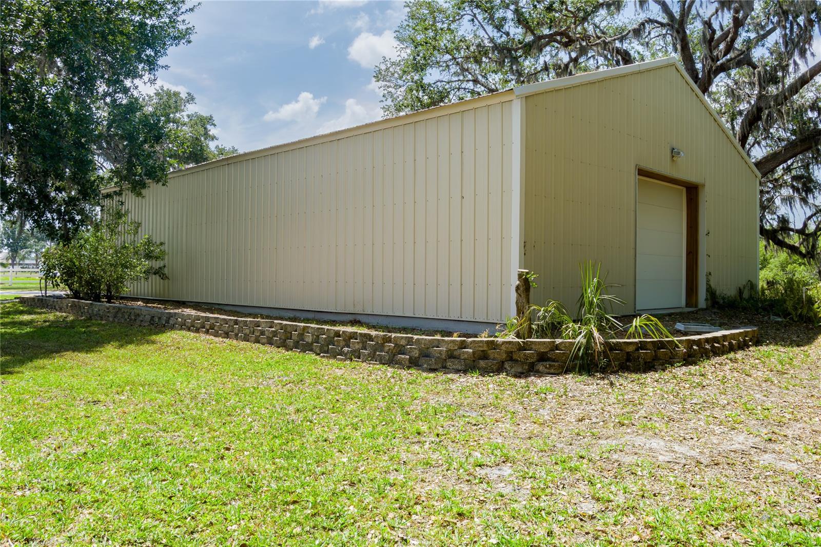 5403 Red Rooster Road