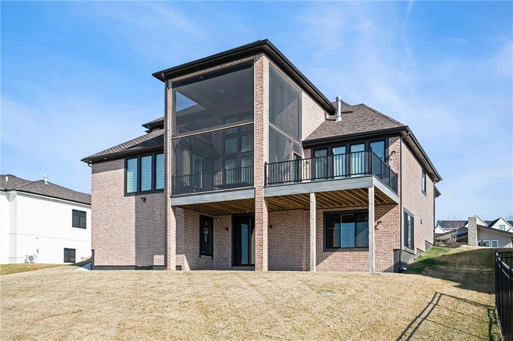 2171 NW Palisades Drive