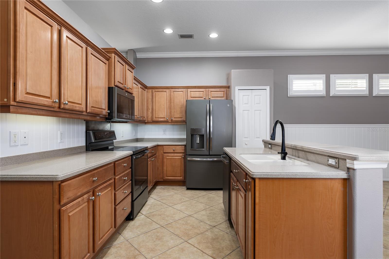 12150 Maple Ridge Drive