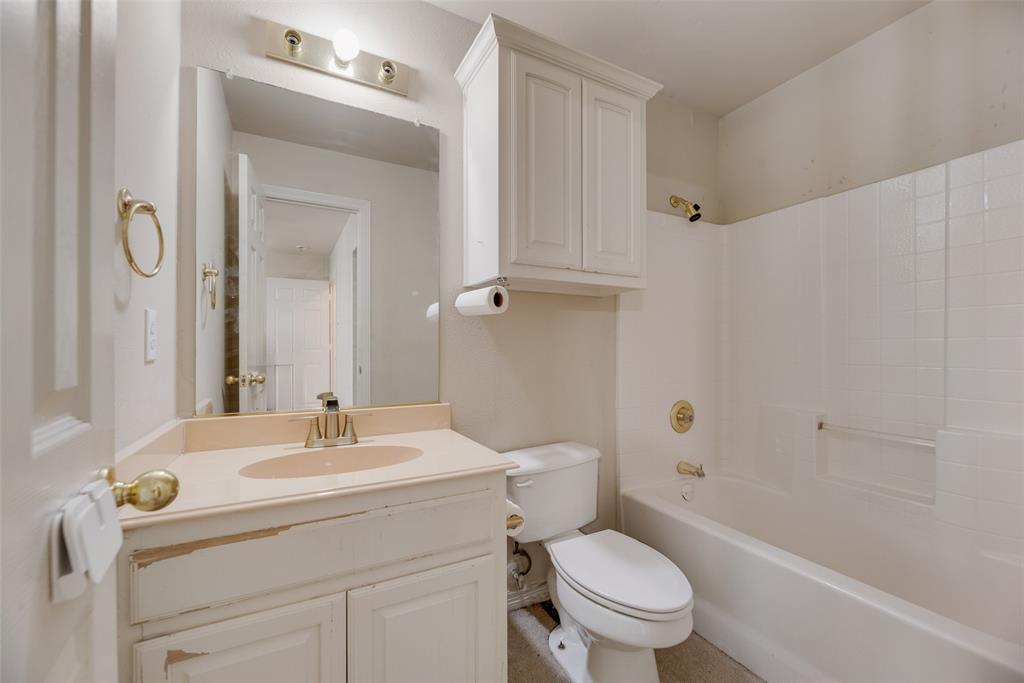 902 Pebblestone Court