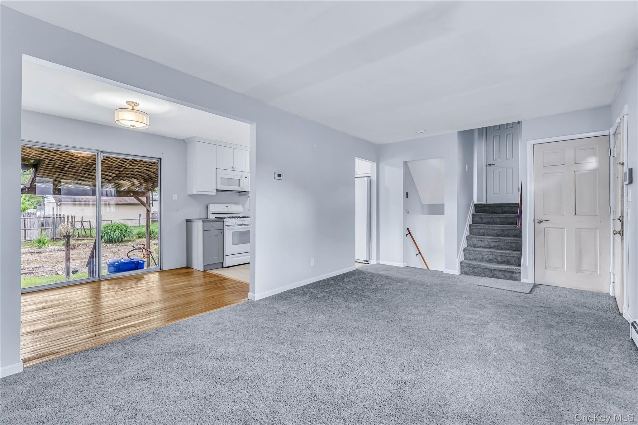 38 Saddle Lane