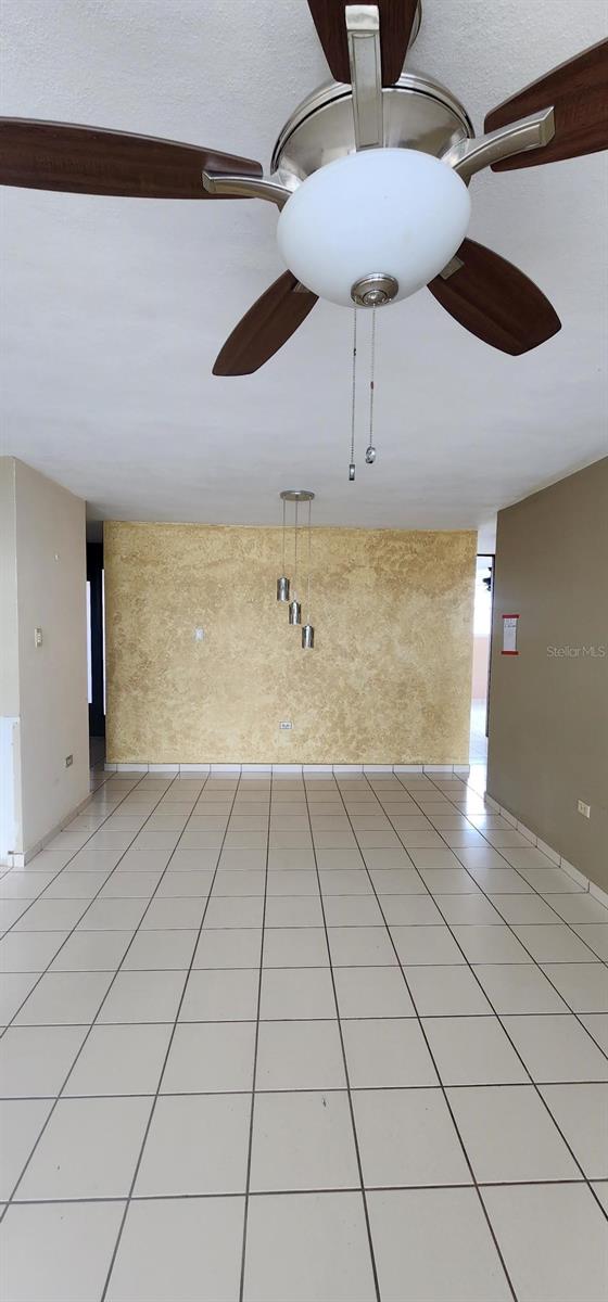 AVE. LOMAS VERDES Lomas Verdes Avenue 1804 Bayamon Puerto Rico 00956 by