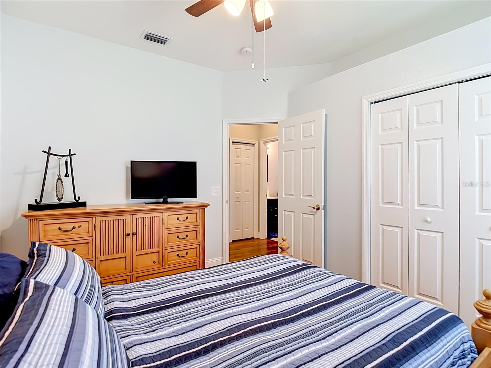 19101 Golden Cacoon Place
