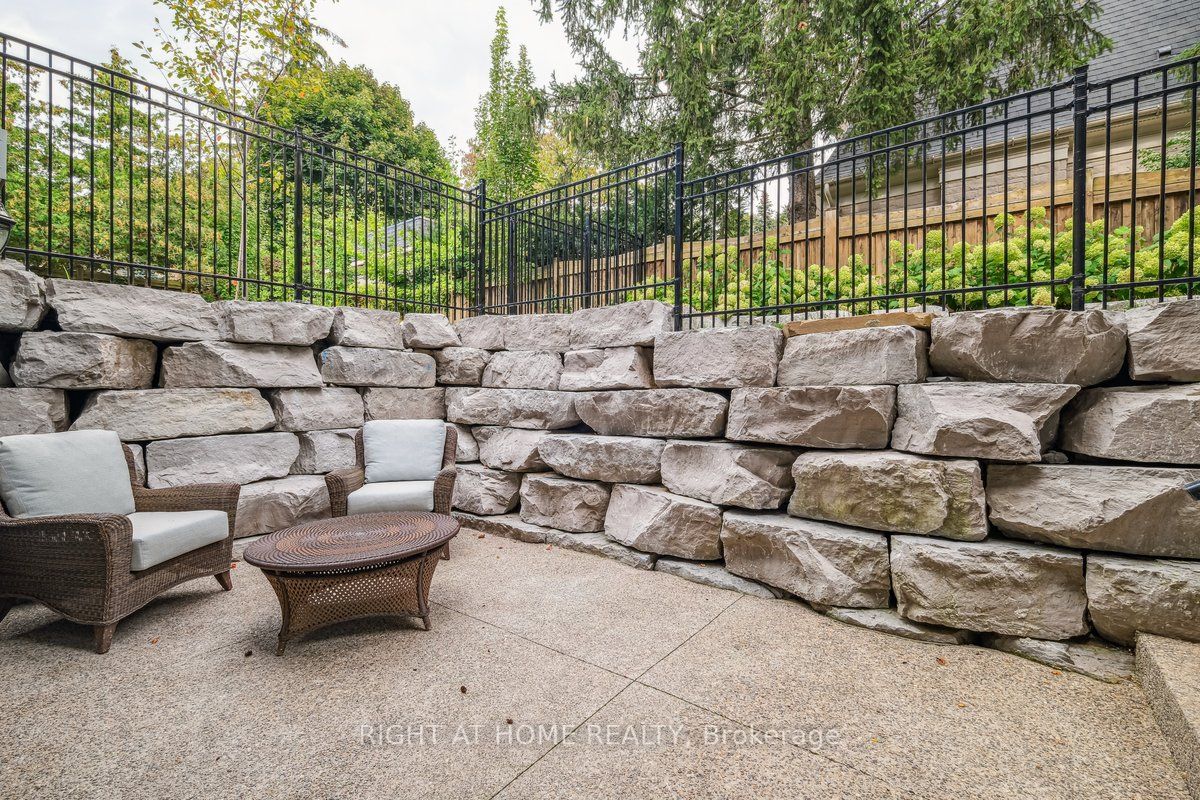 1231 Crawford Crt