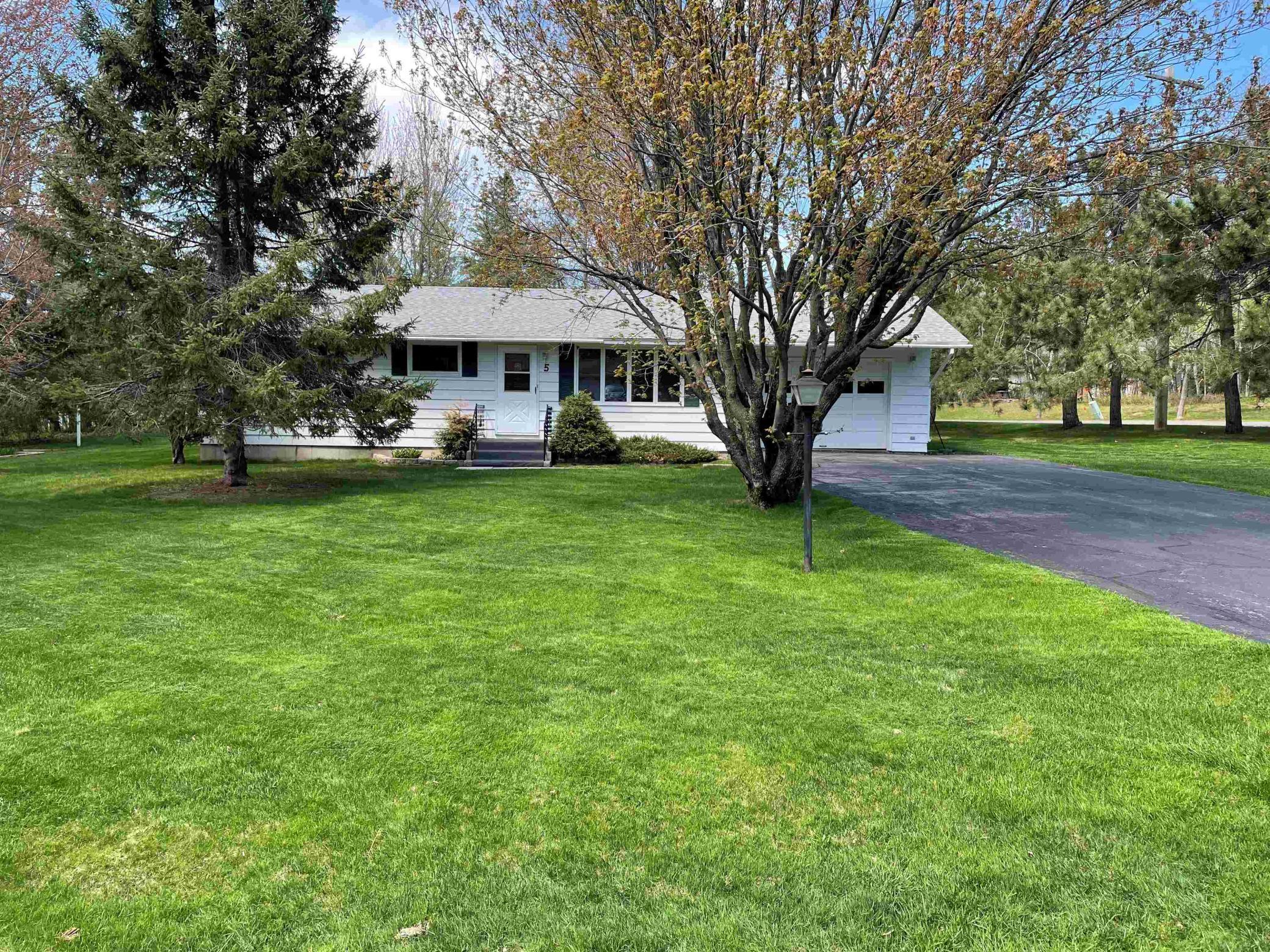 5 Birch Grove Road