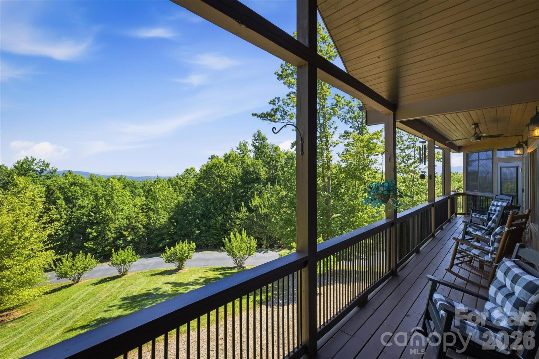 315 Lakeview Trail